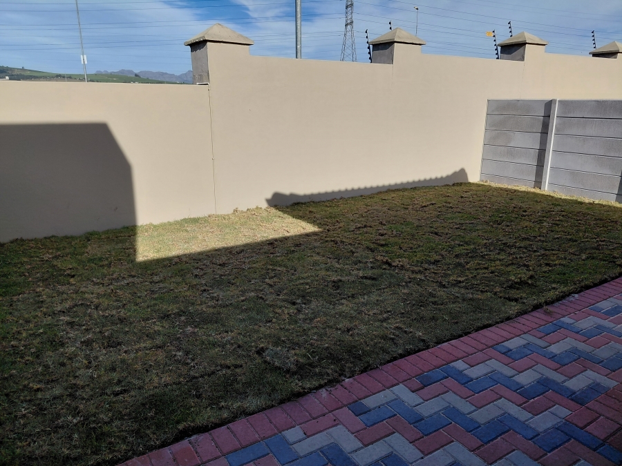 To Let 2 Bedroom Property for Rent in Stellendale Western Cape